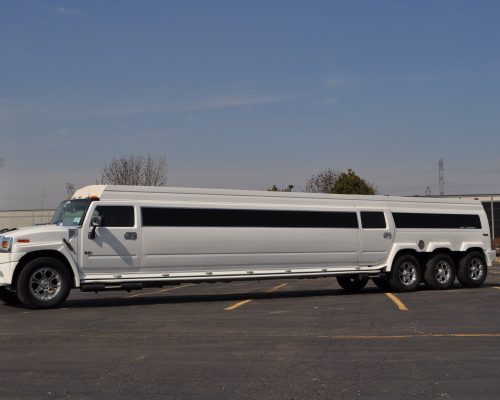 30 PASS. HUMMER H2 TRIPLE AXLE-05-min