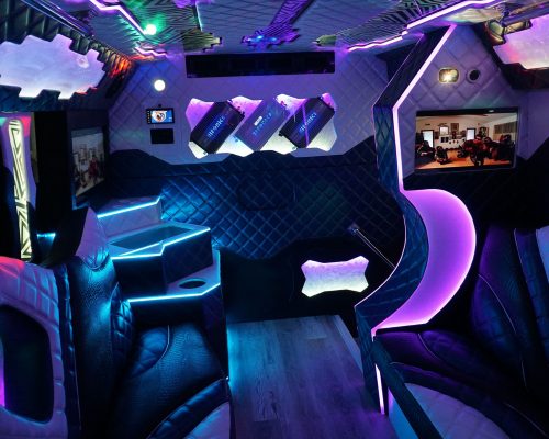 40 PASS. PARTY BUS EPIC-3-min
