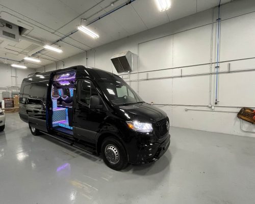 Mercedes Sprinter VIP Edition 1 min